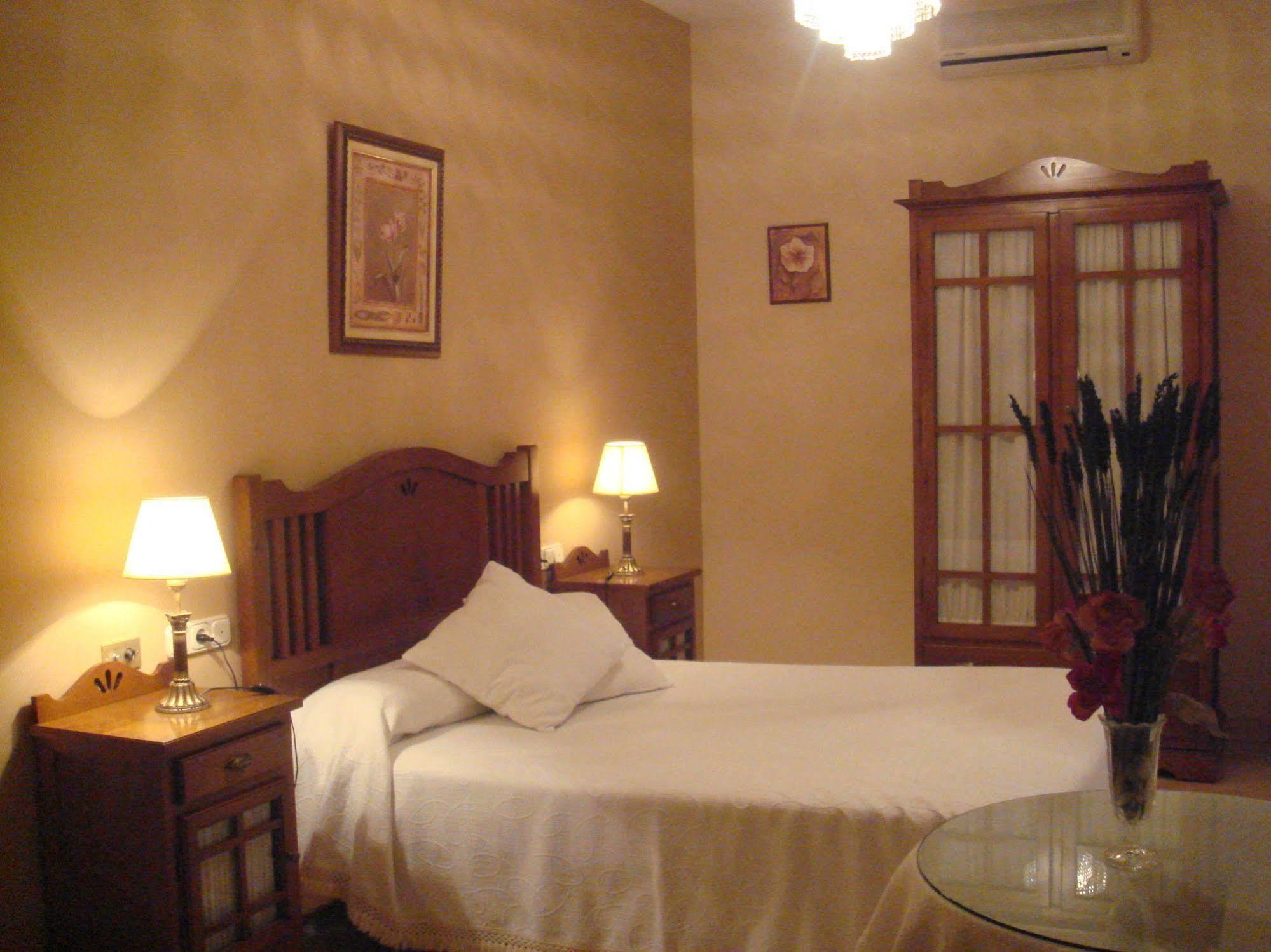 Hotel Boutique La Zubia Exterior photo